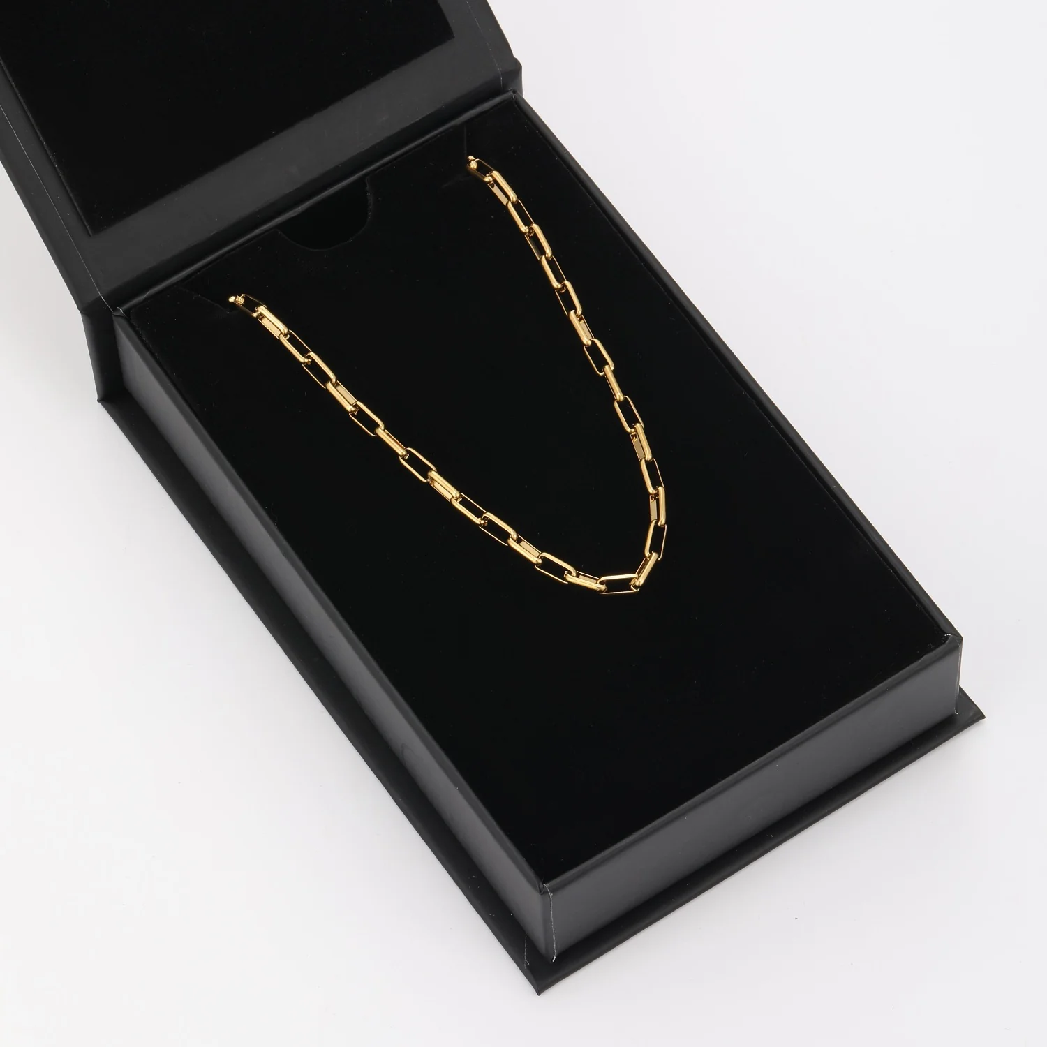 Paperclip Chain - 3mm - Image 10
