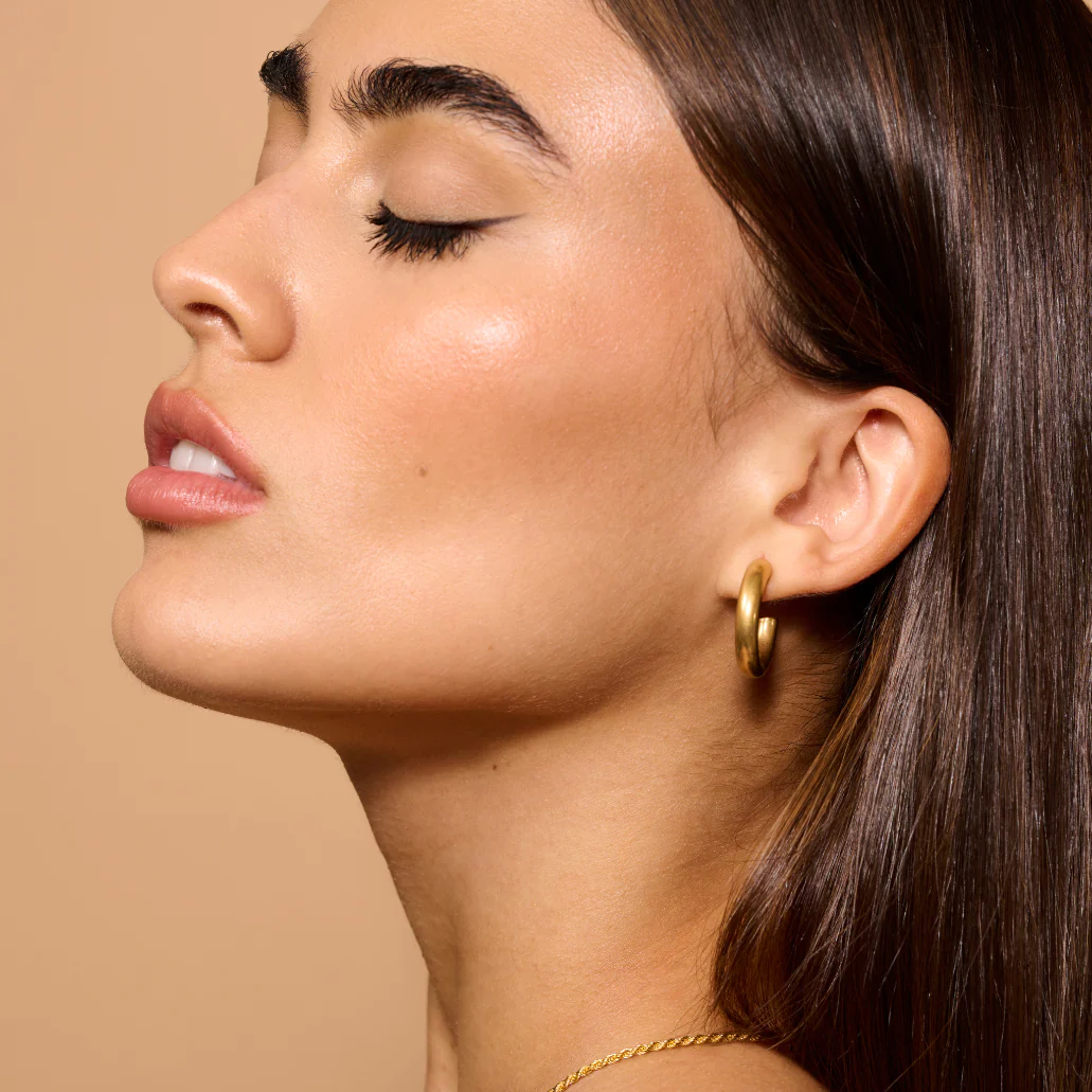 Thick Hoop Earrings - Image 9